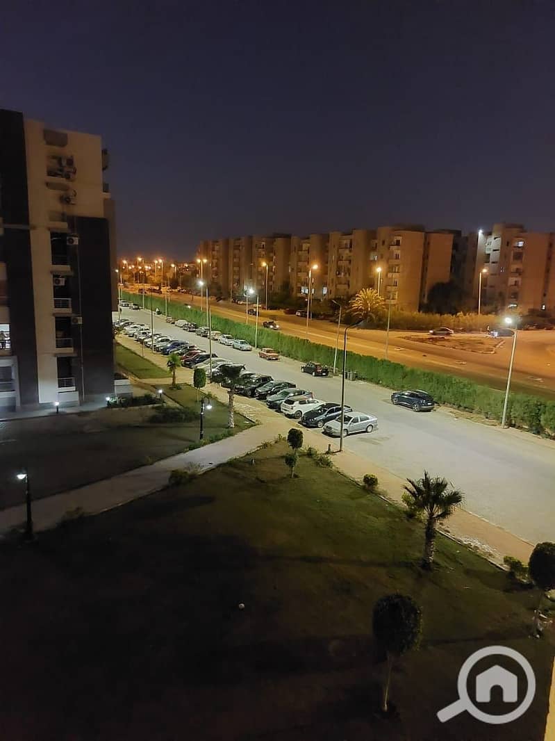 4 10. jpg