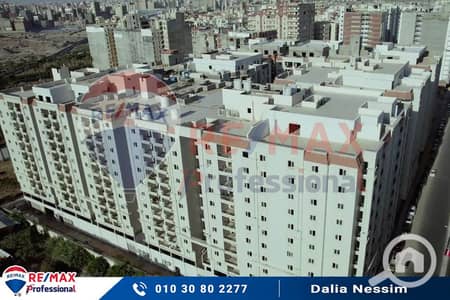 فلیٹ 3 غرف نوم للبيع في سموحة، الإسكندرية - 1. jpg