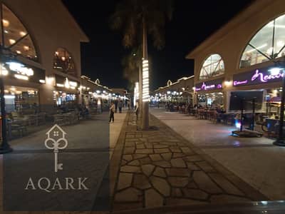 Retail for Sale in New Cairo, Cairo - 555. jpg