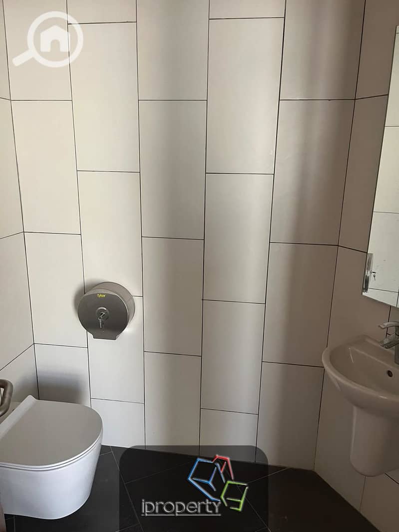 8 5. jpg