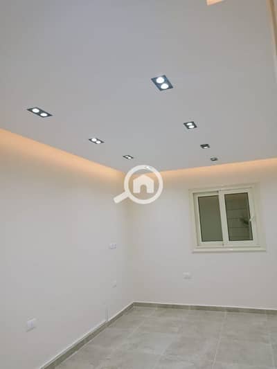 Office for Rent in Nasr City, Cairo - دور ارضي مرخص ٤٥٠متر بموقع ممتاز في مدينة نصر