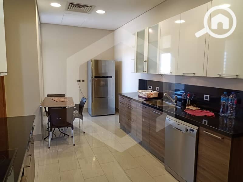 12 Forty West 12. jpg