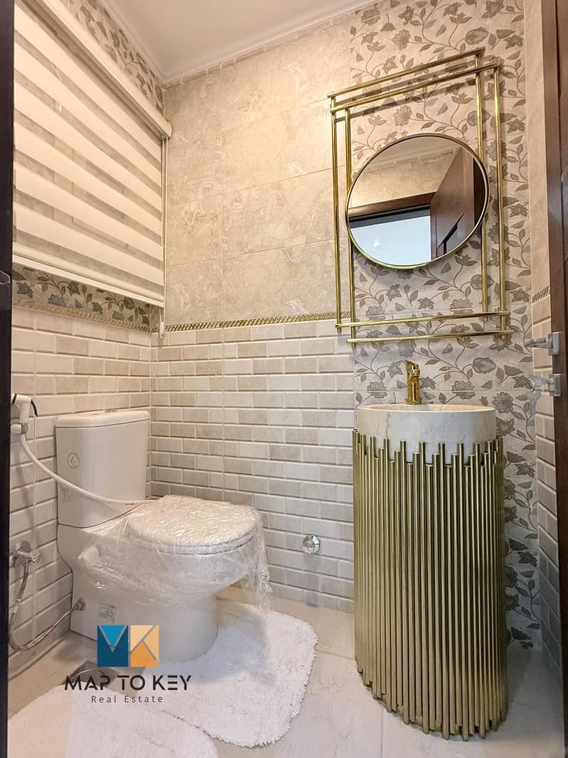 11 7585e15c-f855-44bd-8251-280b83a30cf6. jpg