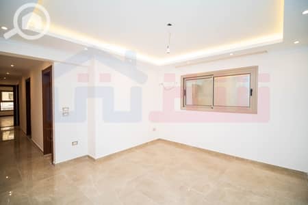 3 Bedroom Apartment for Sale in Saba Pasha, Alexandria - DSC08896. jpg