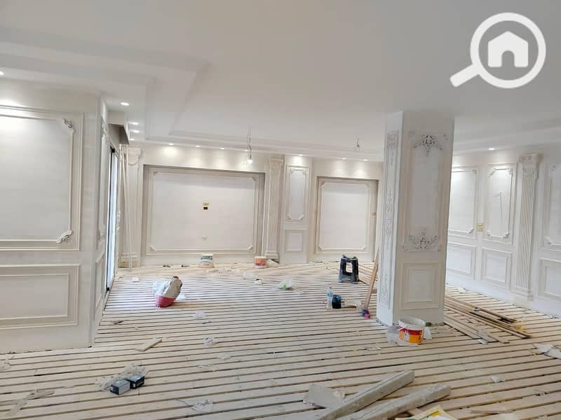 شقة للايجار ارضي بحديقة 300م اول سكن في كمبوند ذا سكوير التجمع