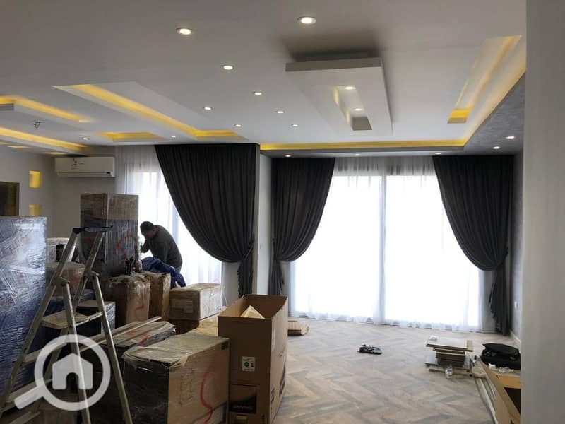 شقة للايجار في كمبوند فيلدج جاردن قطامية بالم هيلز تشطيب راقي