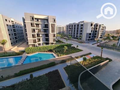 دوبلكس 3 غرف نوم للبيع في حدائق اكتوبر، الجيزة - 437522683_122115044660270130_4717445849174875228_n (1). jpg