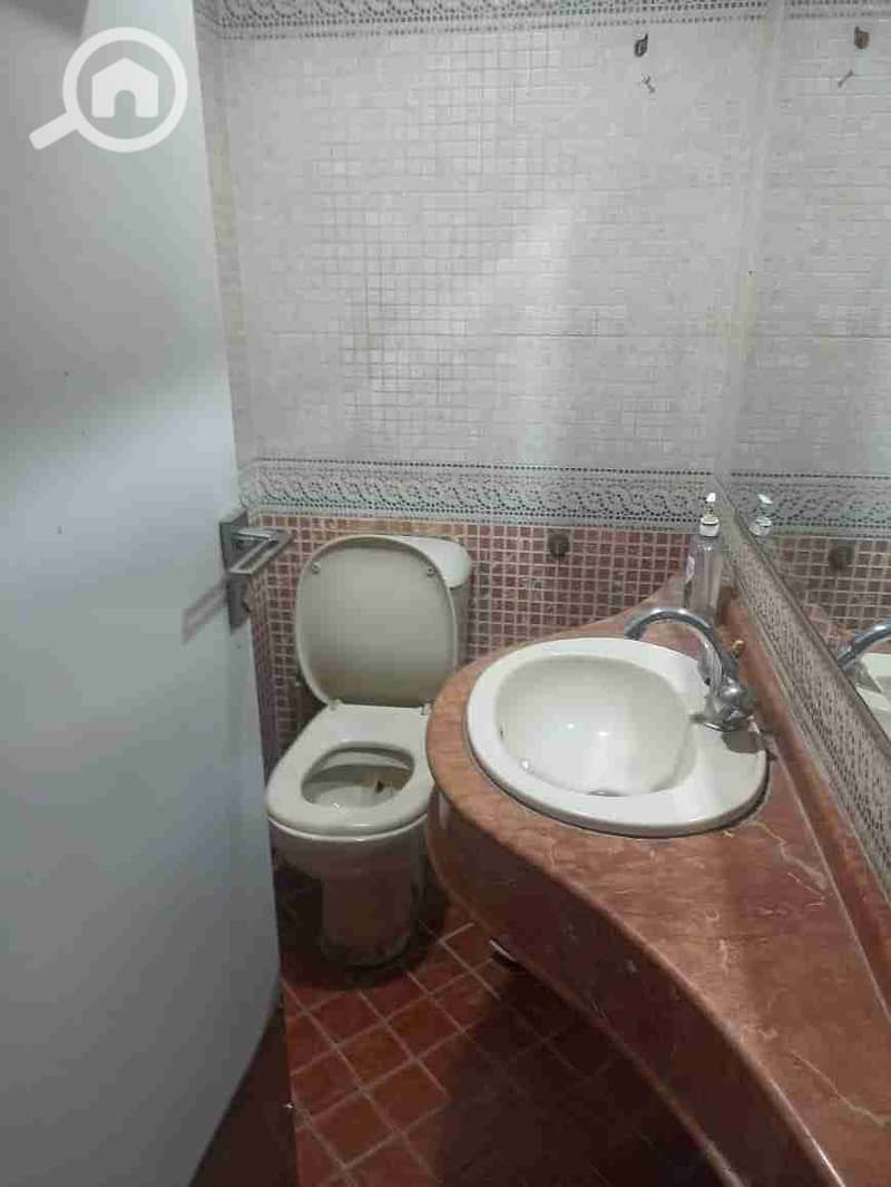4 1000205163. jpg