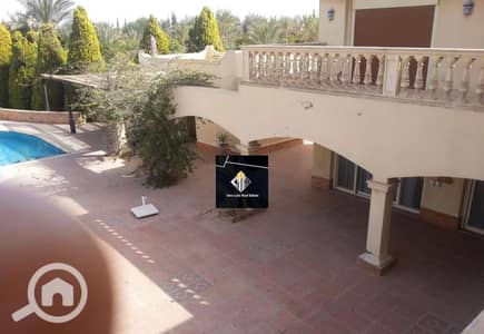 فیلا 6 غرف نوم للايجار في 6 أكتوبر، الجيزة - 85d8e6f0-a8ea-4edd-a3a8-5b01b30bfd0b. jpeg