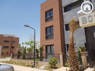 2 Bedroom Apartment for Sale in New Cairo, Cairo - 20220524_123237. jpg