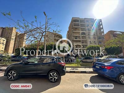 4 Bedroom Flat for Sale in Nasr City, Cairo - AM041 (2). png