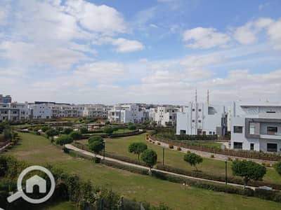 فیلا 4 غرف نوم للبيع في مدينة الشروق، القاهرة - 2c4b7d6c-c801-4b2f-8322-b590f642b95f. jpg