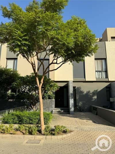4 Bedroom Duplex for Sale in Shorouk City, Cairo - 469235045_122140179344377866_6689624783291212118_n. jpg