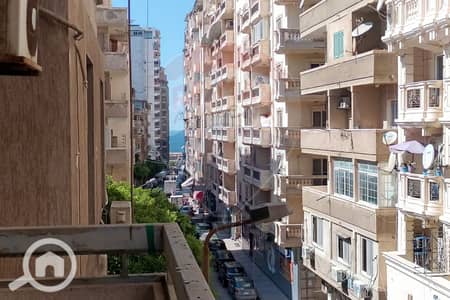 فلیٹ 3 غرف نوم للبيع في لوران، الإسكندرية - 1. jpg