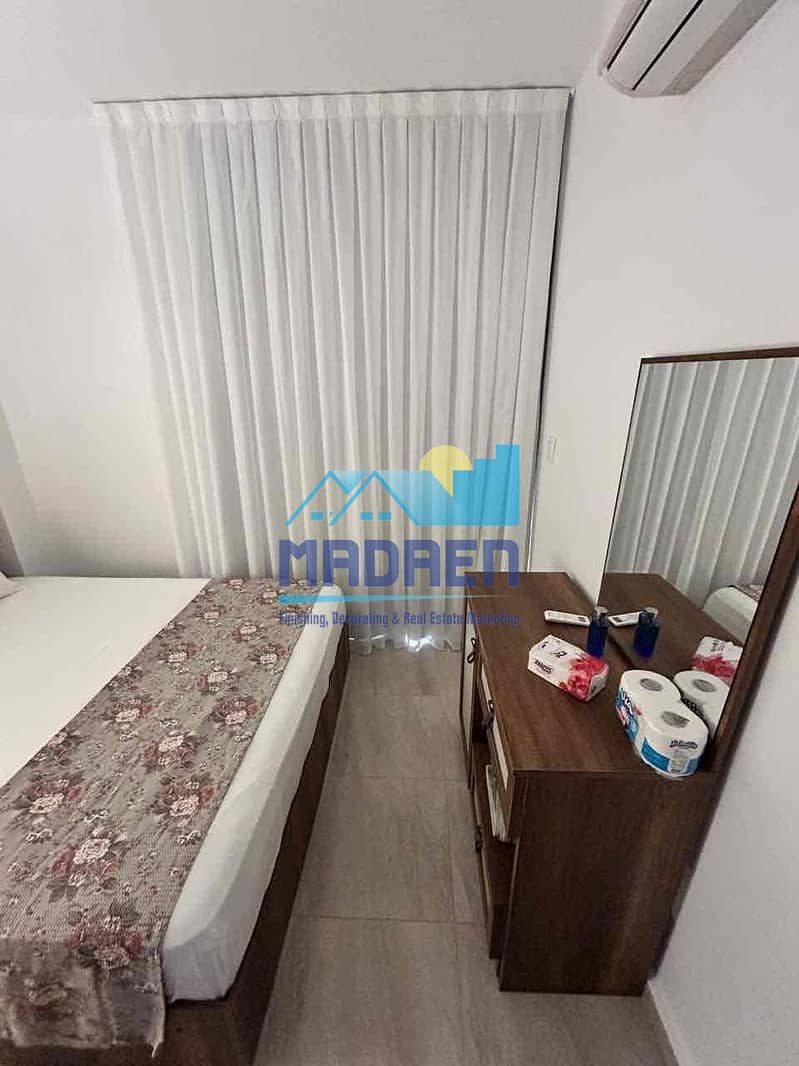 2 efb9f78e-010a-4bc5-add6-ee6bc249ee8b. jpg