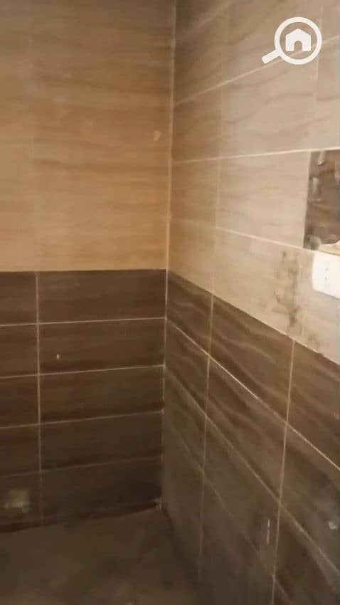 15 WhatsApp Video 2025-09-02 at 17.55. 07_cfaa225b_000240. jpg