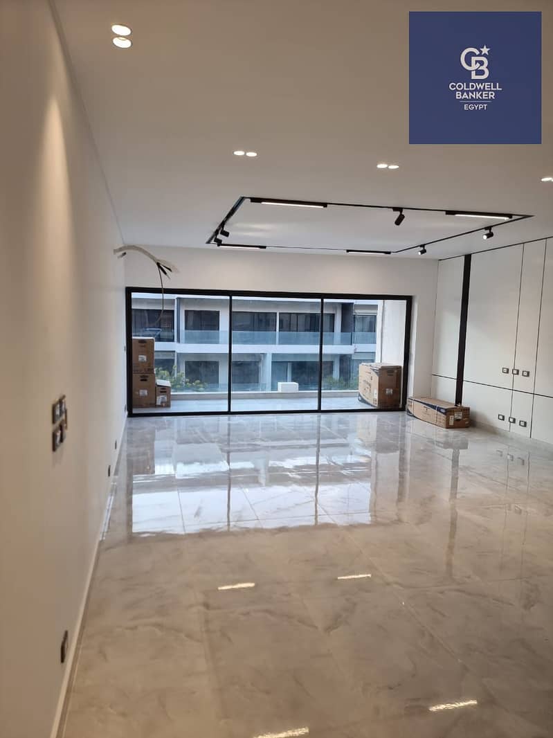 2 54871ebc-2579-4dd4-83be-5d5c80eb2360. jpeg