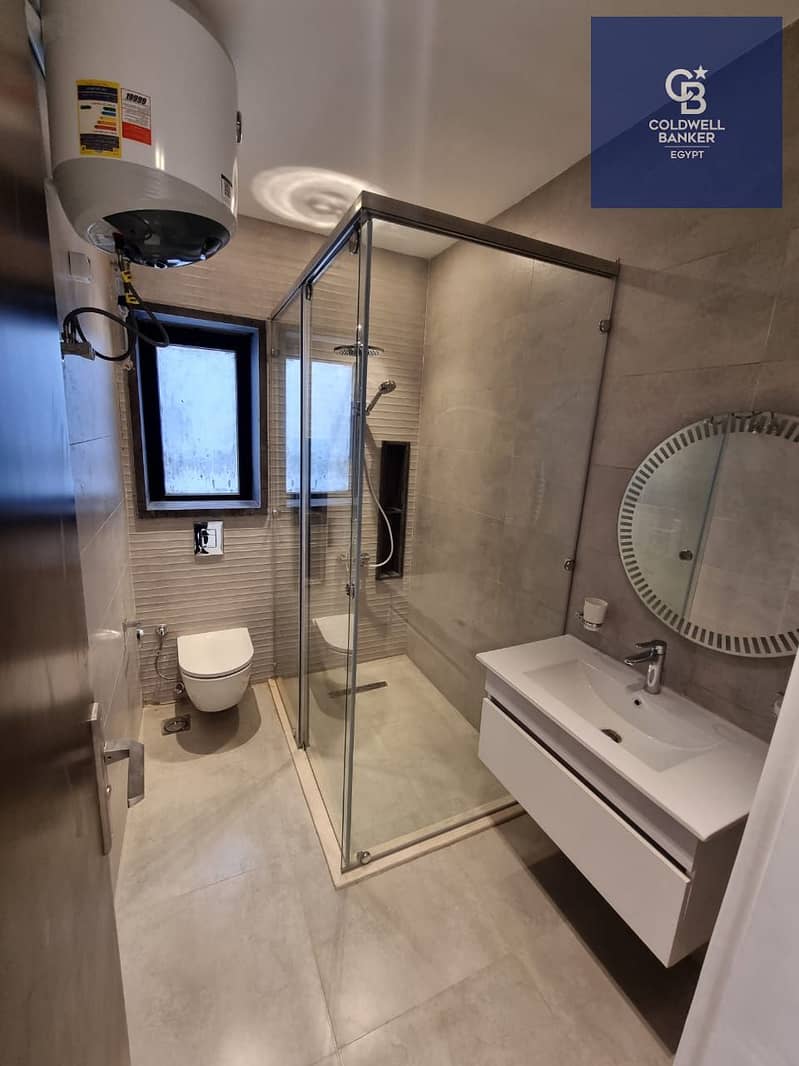 7 810a2920-a8b8-48b9-b778-85bca518da40. jpeg