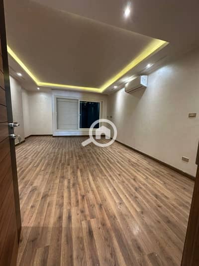 فلیٹ 3 غرف نوم للبيع في القاهرة الجديدة، القاهرة - IMG-20241020-WA0100. jpg