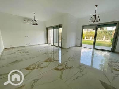 3 Bedroom Flat for Sale in Heliopolis, Cairo - 467379479_1319970099165042_6690025229362879949_n. jpg