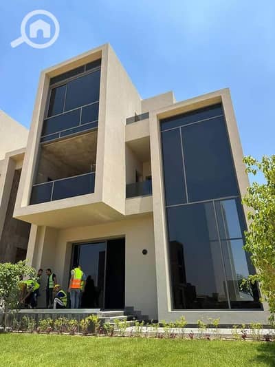 5 Bedroom Villa for Sale in New Cairo, Cairo - 489371762_730689229358554_4723410216448928641_n. jpg