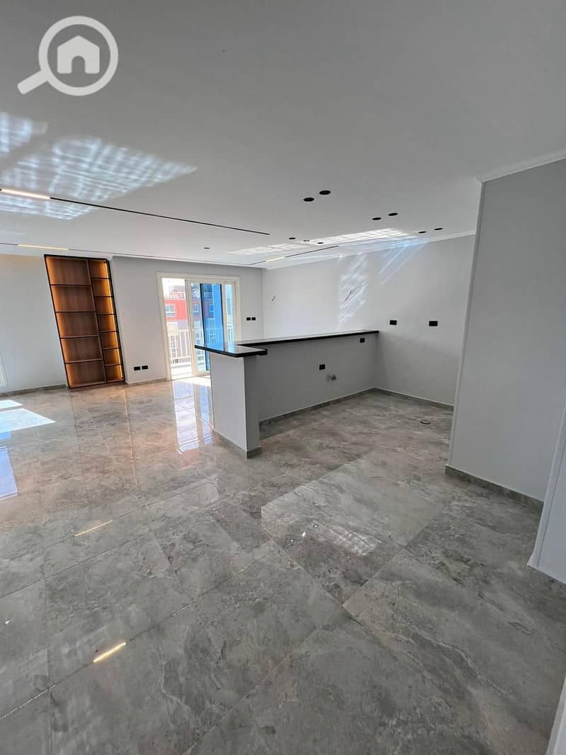 3 apartment for sale in zomra new cairo. jpeg