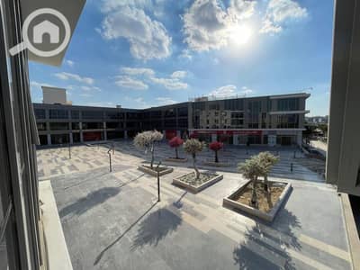 Retail for Sale in Sheikh Zayed, Giza - 305ec77a-53ac-42e1-81d5-89182308120f. jpg