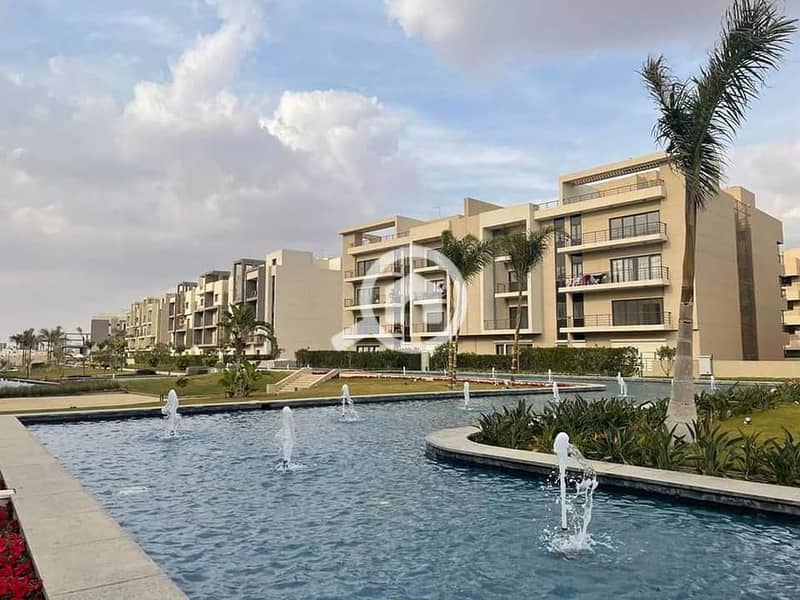 8 fifh square new cairo. jpg