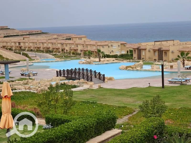 10 شاليهات للبيع فى العين السخنة. jpg
