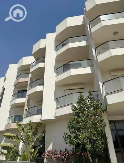 3 Bedroom Apartment for Sale in Sheraton, Cairo - 461896644_122133882614331731_5042371908418107624_n. jpg
