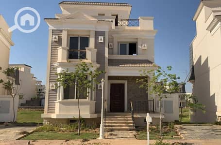 4 Bedroom Villa for Sale in 6th of October, Giza - 495046272_9720253371389747_6446221229560572857_n. jpg