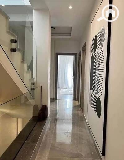 4 Bedroom Penthouse for Sale in New Cairo, Cairo - WhatsApp Image 2025-06-18 at 6.16. 08 PM (1). jpeg