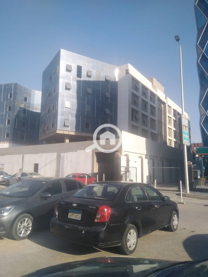 4 WhatsApp Image 2025-06-25 at 3.45. 35 PM (1). jpeg