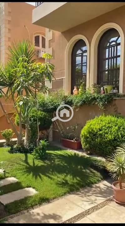 3 Bedroom Duplex for Sale in Sheikh Zayed, Giza - للبيع دوبلكس بكمبوند الياسمين بالشيخ زايد بحديقة بمدخل خاص