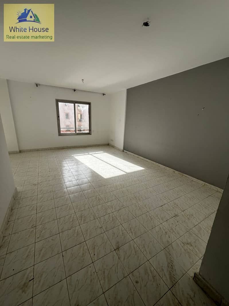 5 صورة واتساب بتاريخ 1447-03-09 في 11.31. 49_3b5f273e. jpg