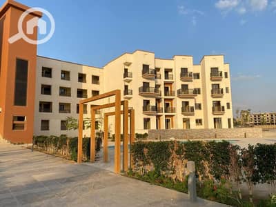 3 Bedroom Apartment for Sale in 6th of October, Giza - 146187c4-567e-445f-8293-a03ff8ce9818. jpg