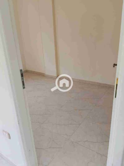 3 Bedroom Flat for Rent in 6th of October, Giza - IMG-20250517-WA0083. jpg