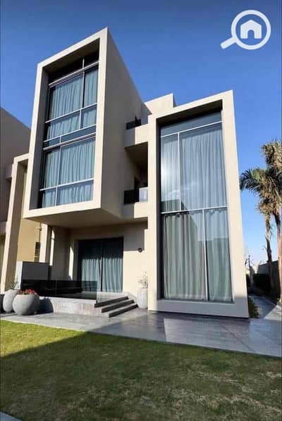 6 Bedroom Villa for Sale in New Cairo, Cairo - 25a3b09d-1270-4a21-b818-668fdc02db44. jpg