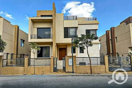 4 Bedroom Villa for Sale in Sheikh Zayed, Giza - 536859928_1766040947605693_3950201180102419343_n. jpg