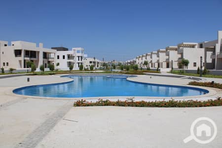 4 Bedroom Townhouse for Sale in Sheikh Zayed, Giza - ac58d789-5686-47dc-b0de-573b5b5f4b27. jpg