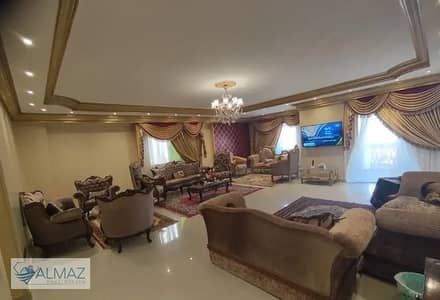 شقة 3 غرف نوم للايجار في القاهرة الجديدة، القاهرة - IMG-20250903-WA0235. jpg