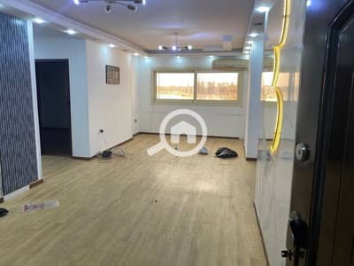 Office for Rent in Maadi, Cairo - مقر اداري للايجار كورنيش المعادي صف اول على النيل