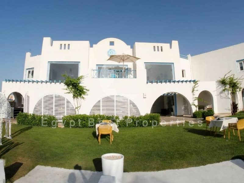 8 facilities--beach-clubhouse--rhodes-island-north-coast-mountain-viewjpeg-1200x900. jpg