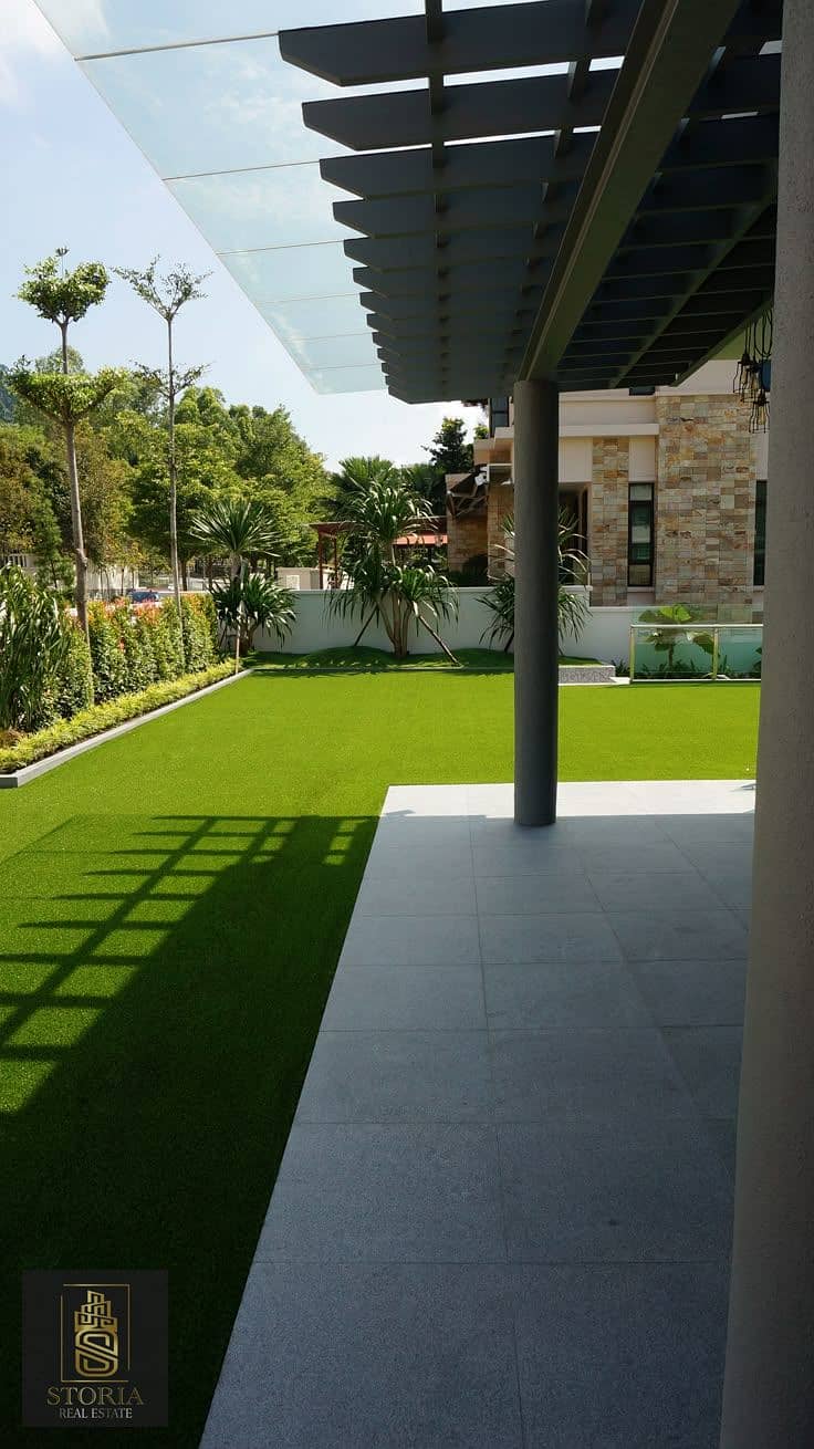 7 Nice green garden isn't it_ #royalgrass #greenlawn…. jpg