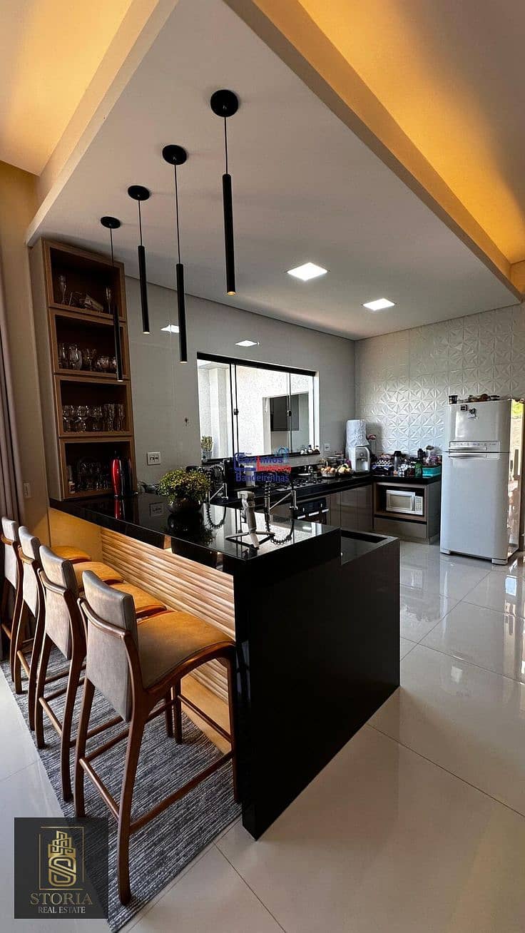 5 Casa Alto Padrão com 3 quartos, suíte e piscina no…. jpg