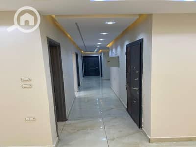 3 Bedroom Flat for Sale in Sheikh Zayed, Giza - ff1236c6-e355-41bc-bbaf-b0fb1eea1e01. jpg
