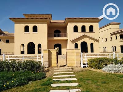 4 Bedroom Villa for Sale in Madinaty, Cairo - 35e25c25-12f3-4f08-bfb9-006738d34eed. jpg