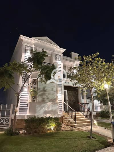 4 Bedroom Townhouse for Sale in 6th of October, Giza - 539249212_122154754772607687_3077537912071822130_n. jpg