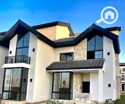 5 Bedroom Villa for Sale in New Cairo, Cairo - a6a06396-7068-4cb7-8da1-48258607d8ad. jpg