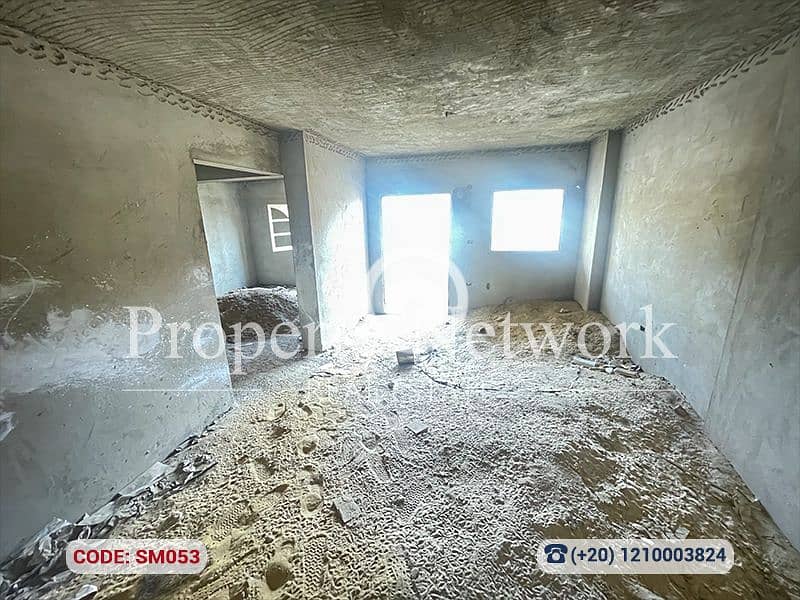 12 SM053 (12). png